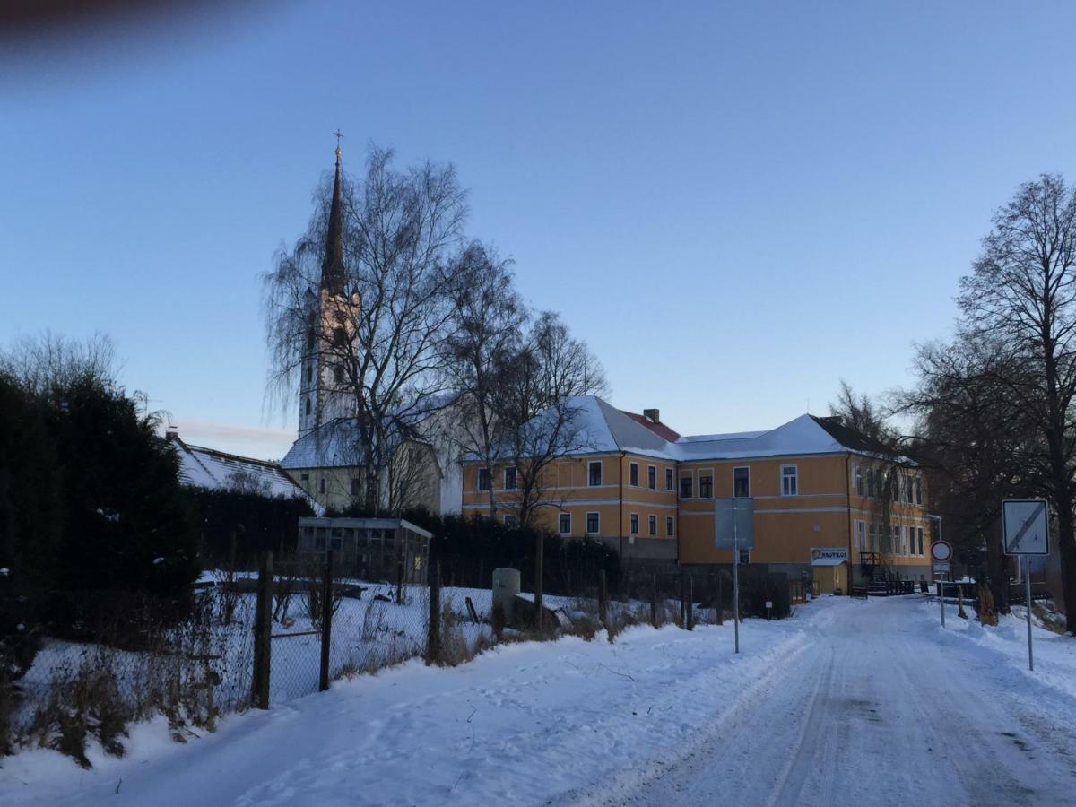 Villa Frymburk nad Vltavou Exterior foto